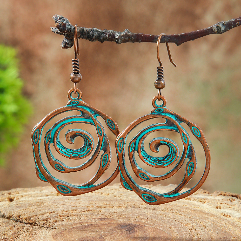 Wholesale Bohemian Hollow Geometric Retro Vintage Alloy Earrings for Everyday Wear or Gift