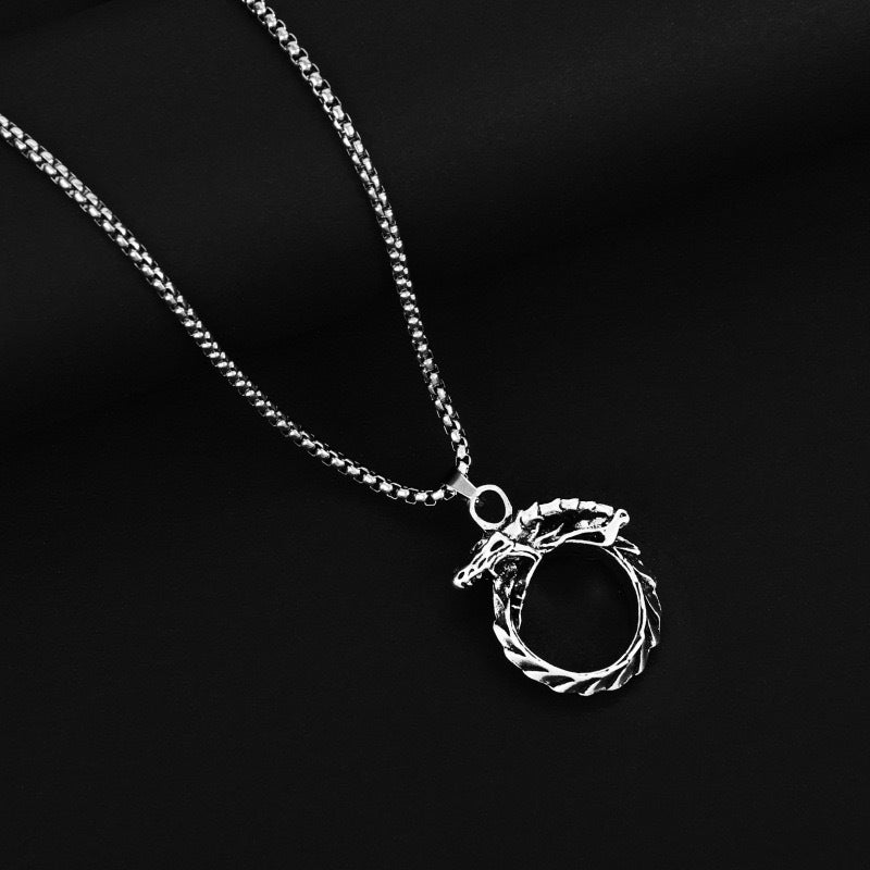 Wholesale Retro Snake Tail Pendant Necklace for Men,  Trendy Hip Hop Chain,  Boutique Resale Jewelry Accessory