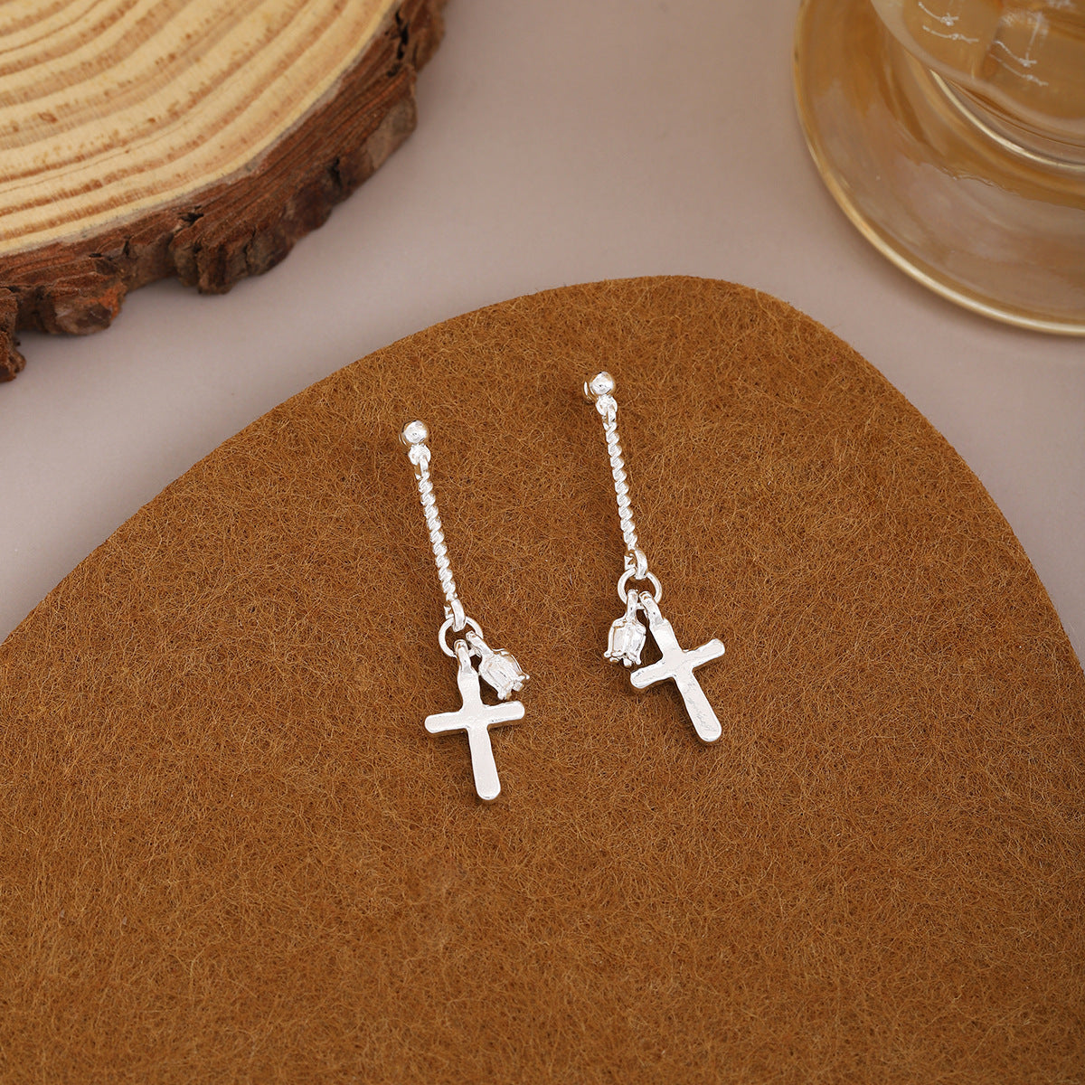 Wholesale Silver Needle  Cross Diamond Luxury Earrings