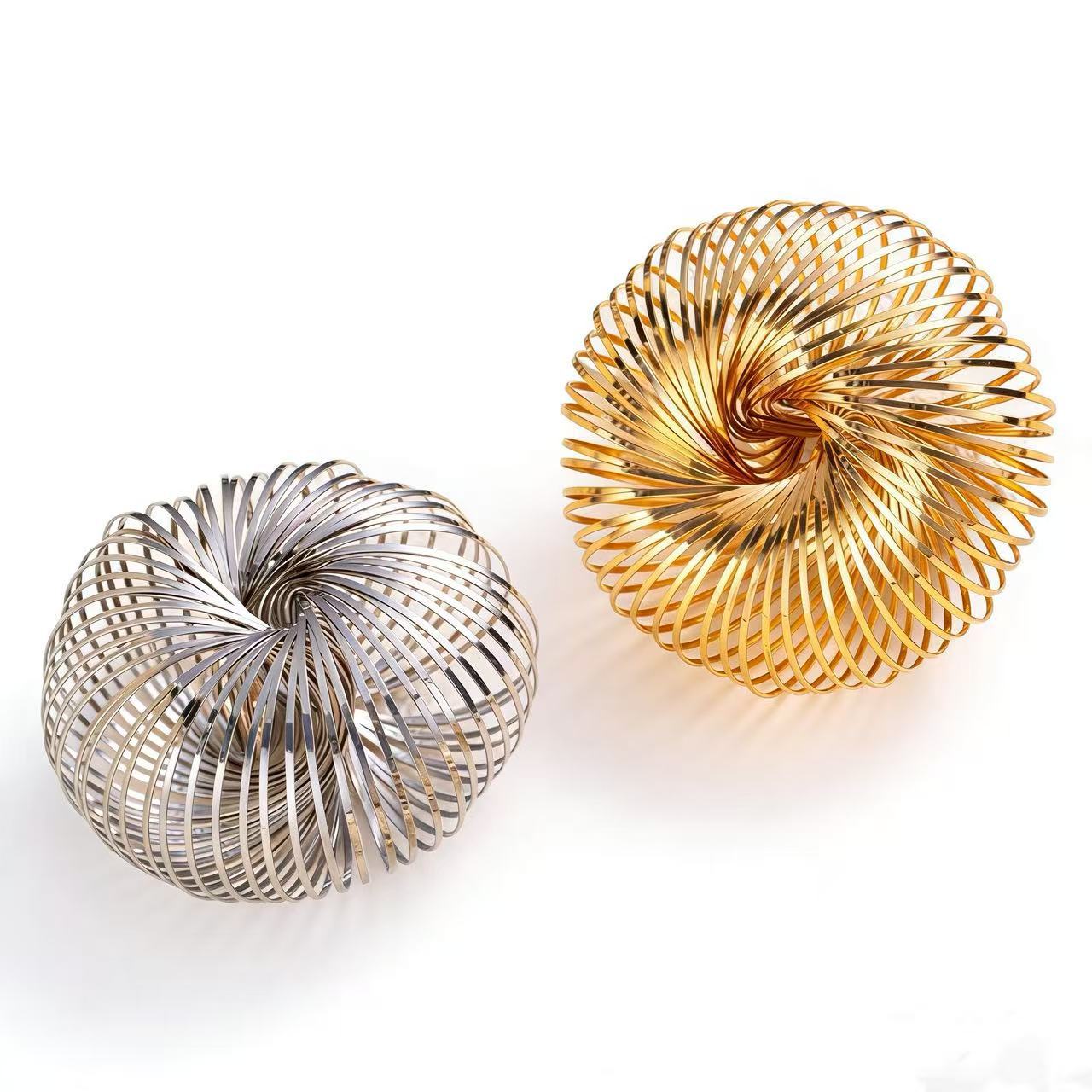 Wholesale Gold Tone Hollow Out Spring Bangle For Women Trendy Stacking Metal Bracelet Everyday Jewelry Accessory
