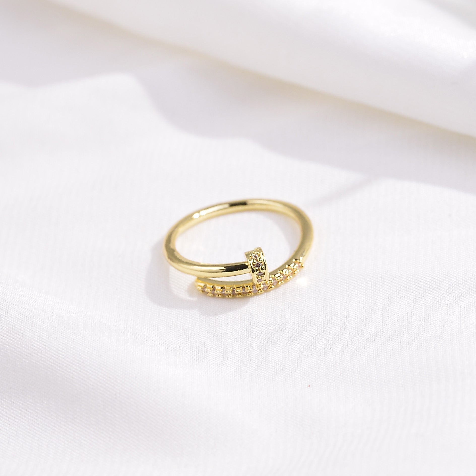 Wholesale Brass spiral nail diamond ring