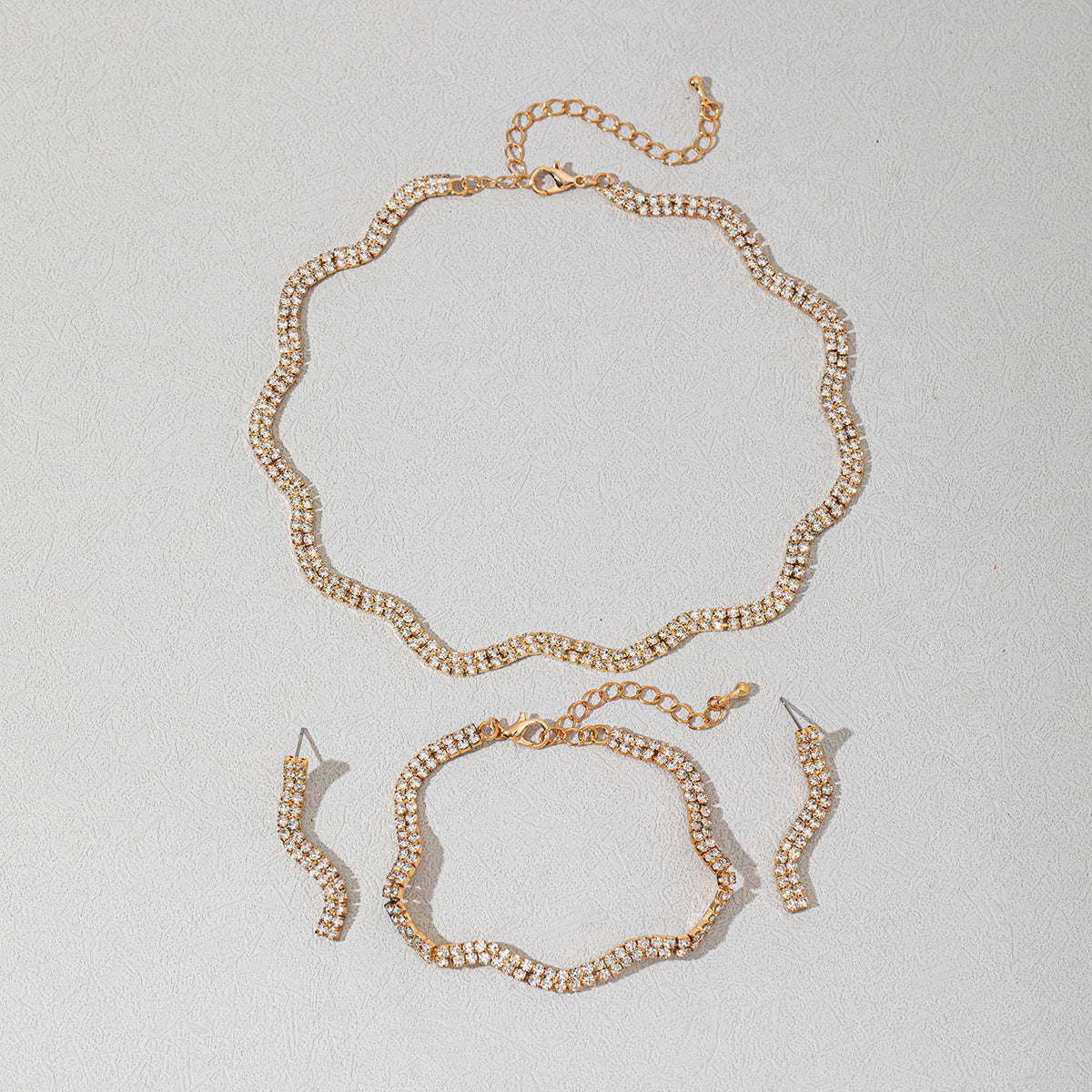 Wholesale Four-piece women's necklace bracelet earrings wedding jewelry suit
