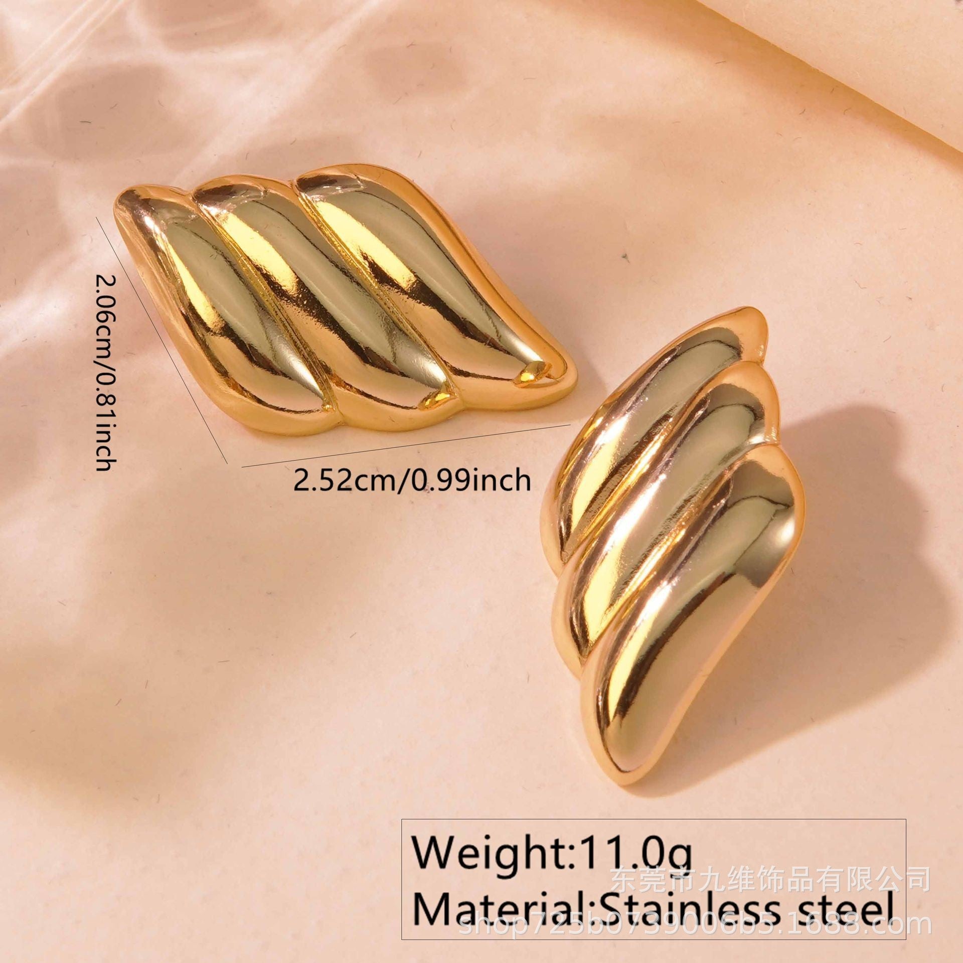 Wholesale light luxury  exaggerated earrings geometric stainless steelearrings