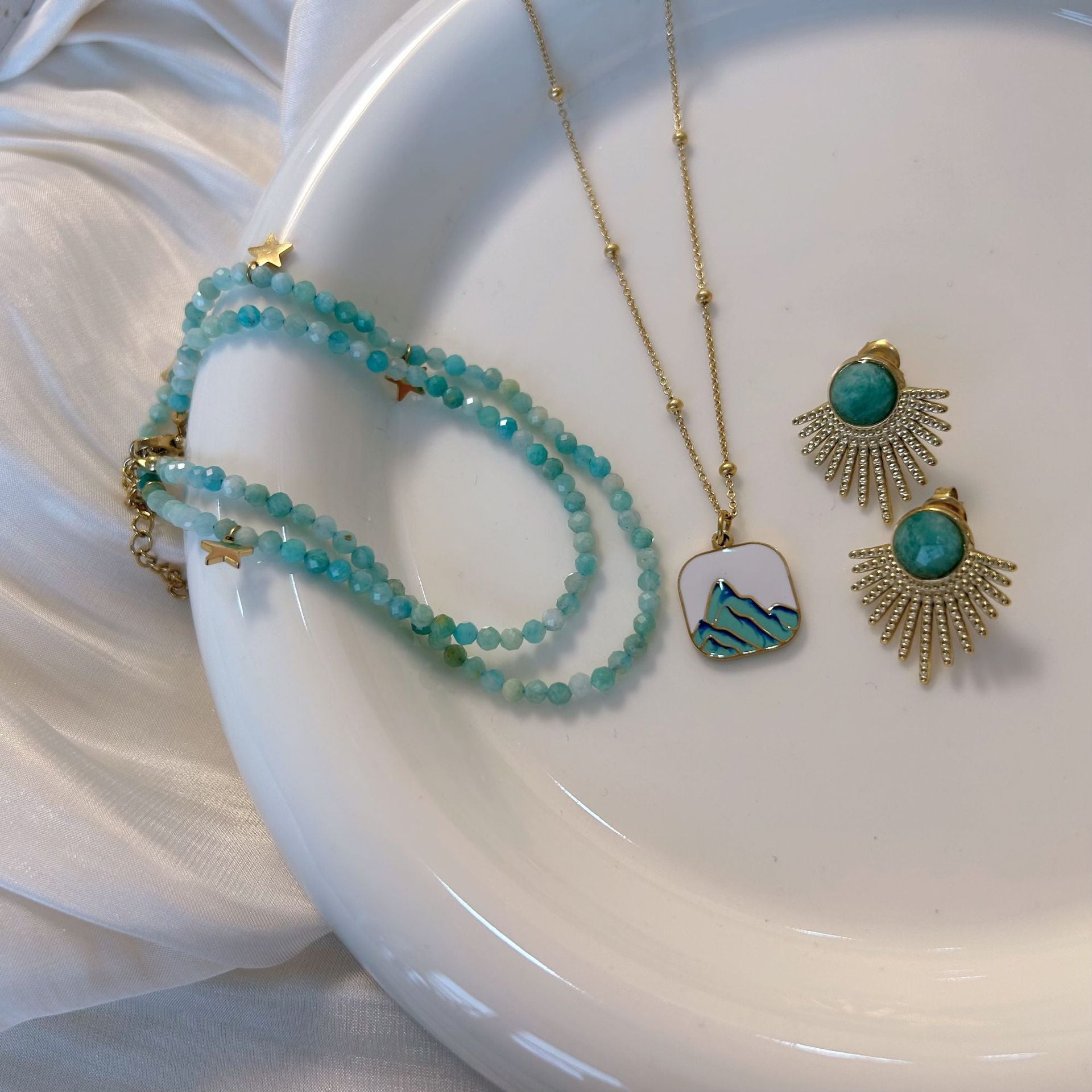 Wholesale Stainless steel exquisite Tianhe stone earrings natural stone Tianhe stone necklace