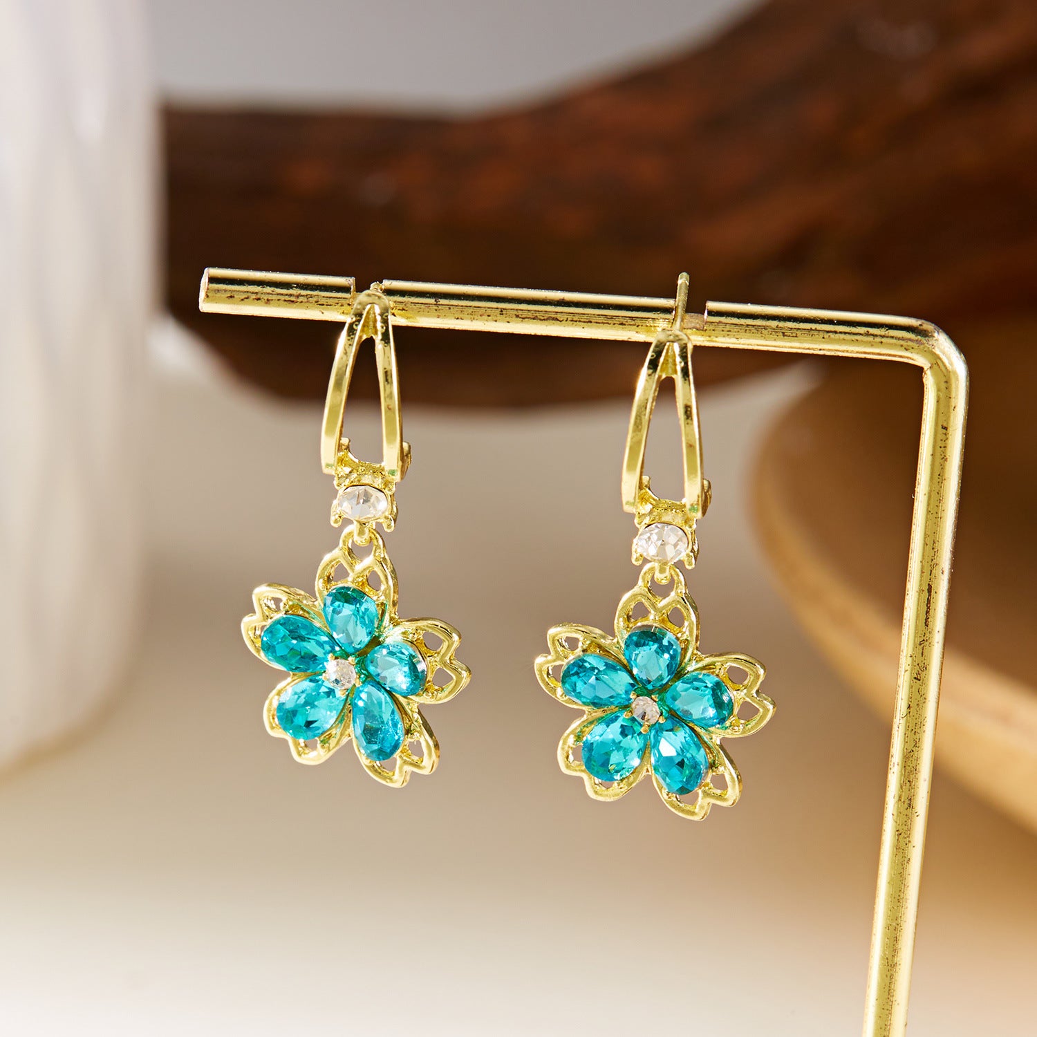 Wholesale  flower earrings  multi-color crystal  earrings