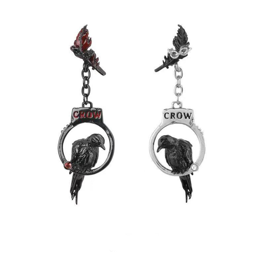 Wholesale Creative and Personalized Crow Handcuffs Diamond Earrings