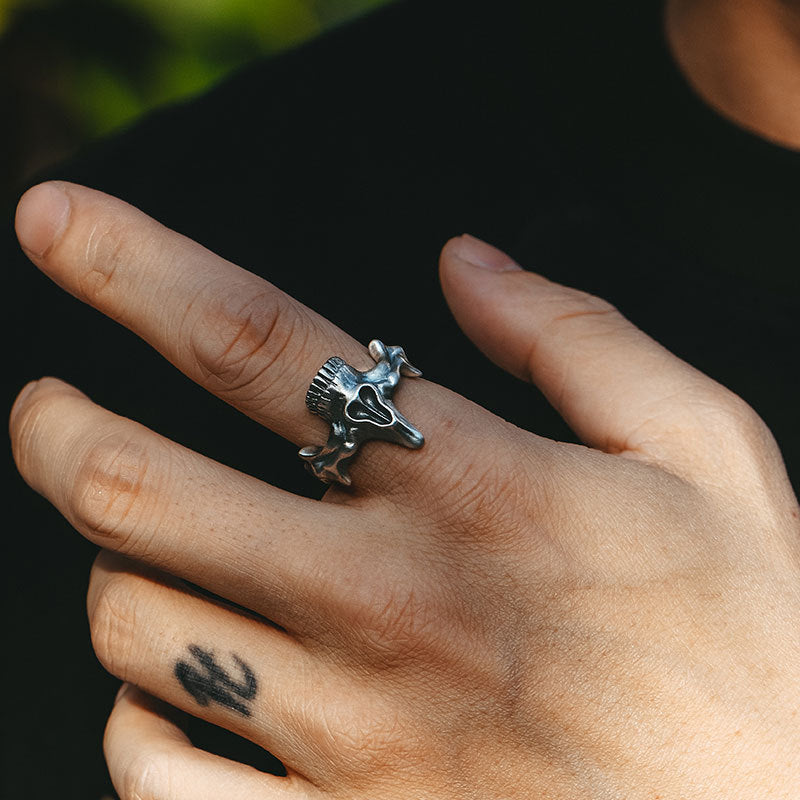 Wholesale Zinc Alloy Skull Ghost Face Ring,  Unisex Adjustable Opening,  Trendy Gothic Design,  Fashion Accessory for Resale