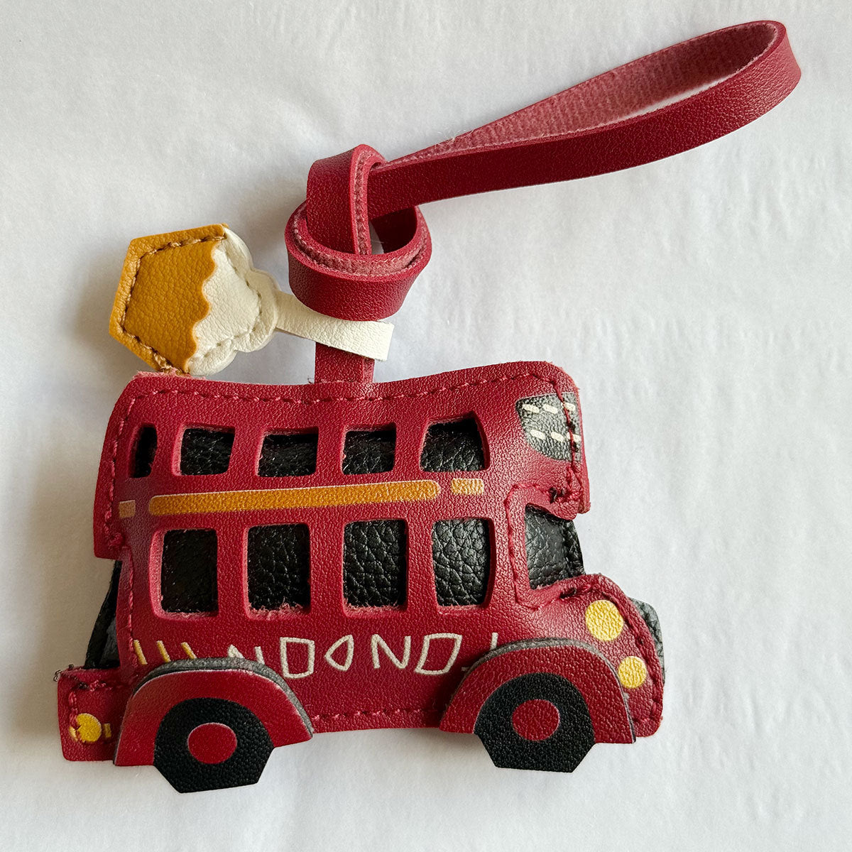 Wholesale PU leather London bus-shaped coffee cup bag charm