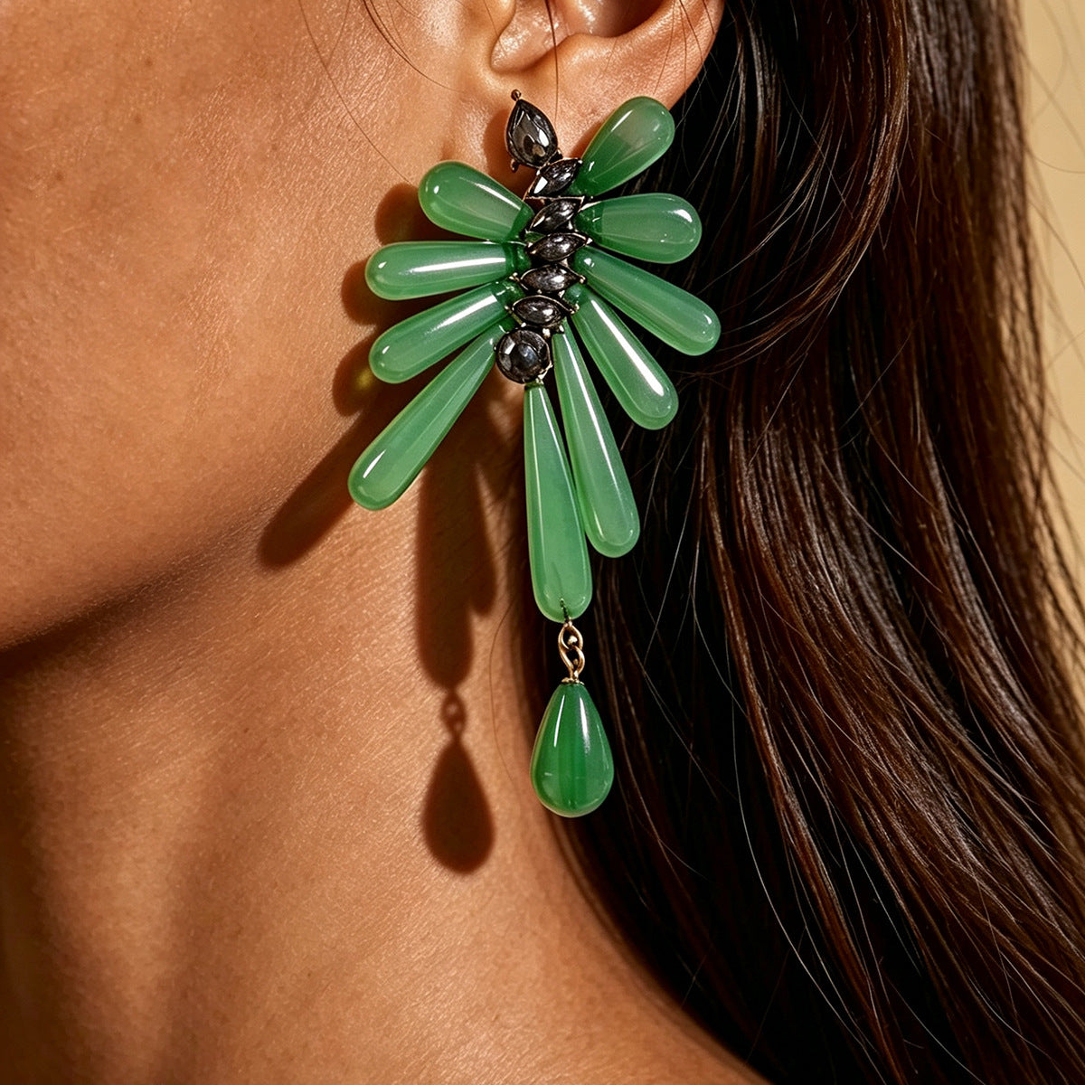 Wholesale Gray Resin Teardrop Earrings Geometric Black Diamond Inlay Fashion Jewelry Accessory For Party