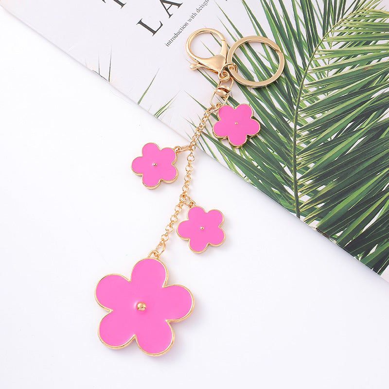 Wholesale Lucky Flower Keychain Cute Peach Metal Keychain ACC-KC-YuanFei019