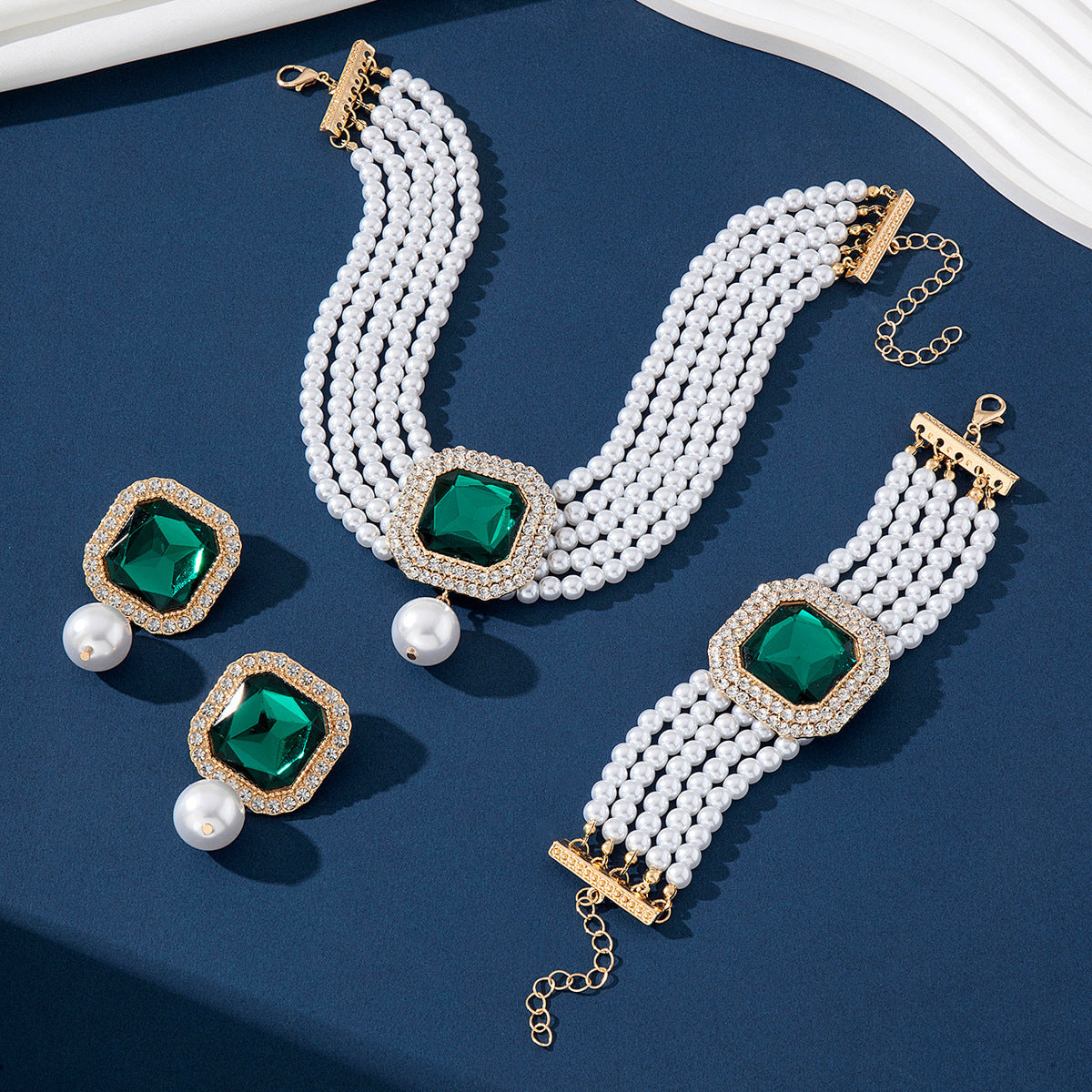 Wholesale Multi-layer  Pearl Geometric Earrings Bracelet Necklace