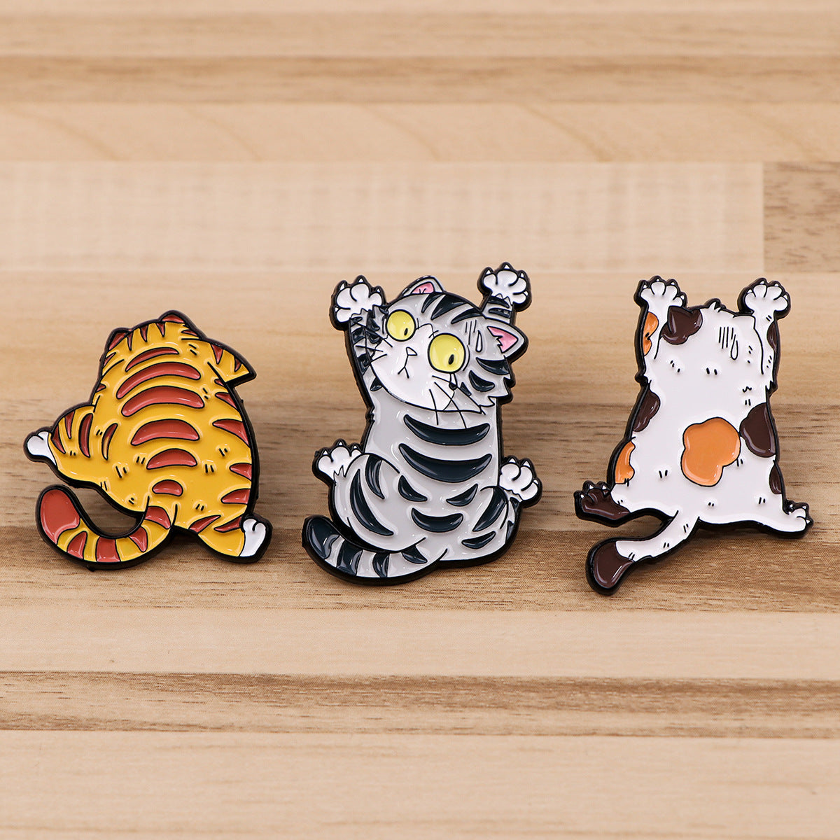 Wholesale Alloy cat back animal brooch