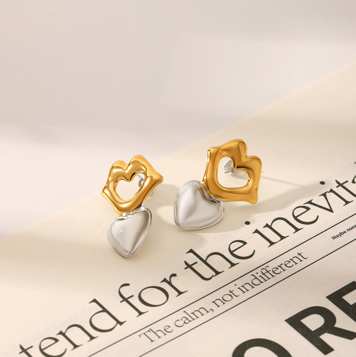 Wholesale  sexy lips heart-shaped titanium steel earrings