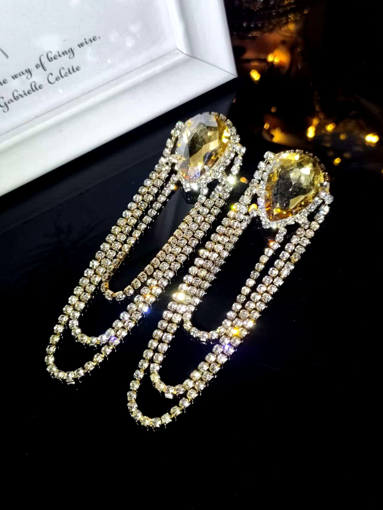 Wholesale  Luxury Shiny Rhinestone Long Earrings