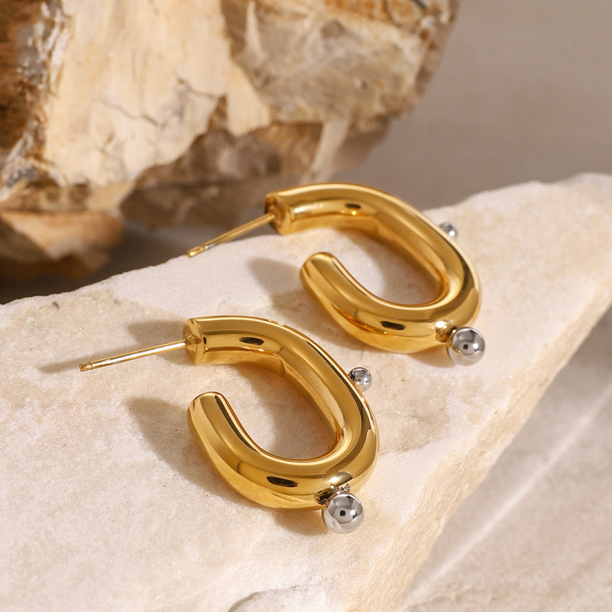 Wholesale  light luxury  all-match 18k gold stainless steel color matching C- shaped earrings