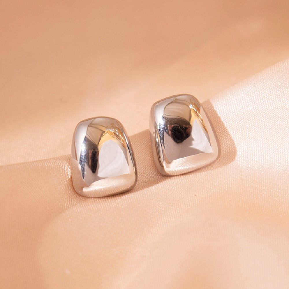 Wholesale  Three-dimensional Gone Geometric Earrings