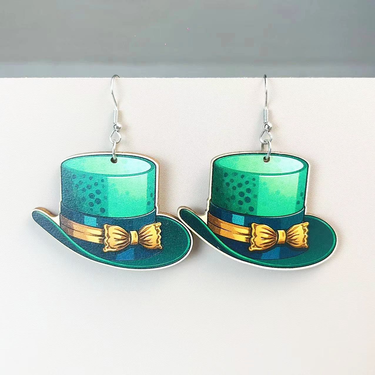 Wholesale Wooden St.  Patrick' s Day shamrock earrings