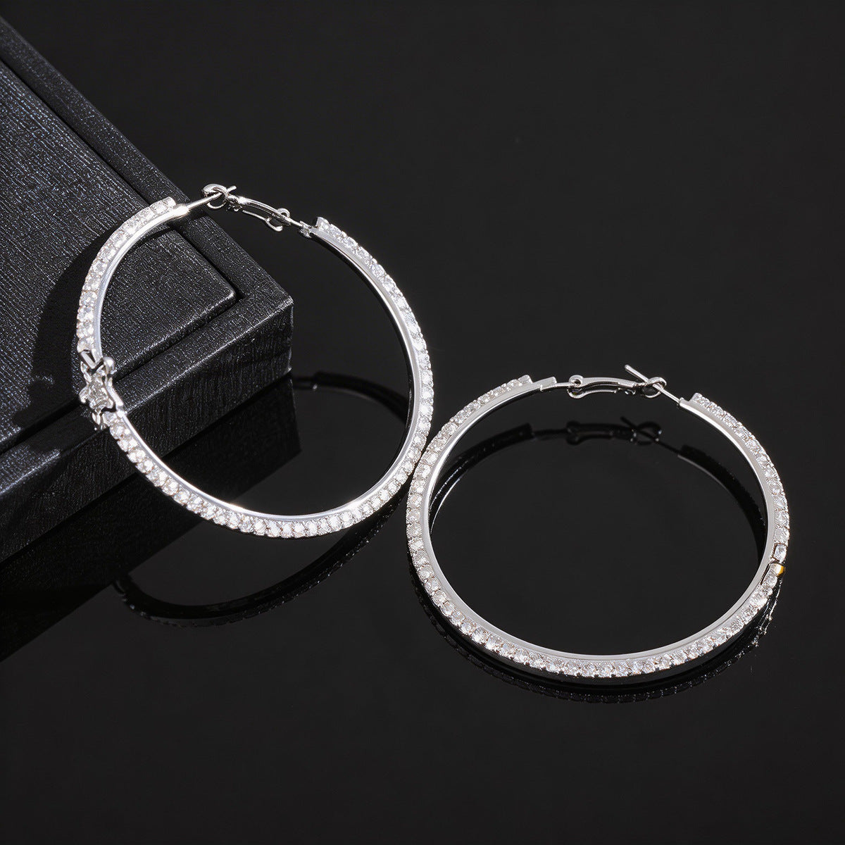 Wholesale European American Light Luxury Diamond Star Earrings for Women - Boutique Resale