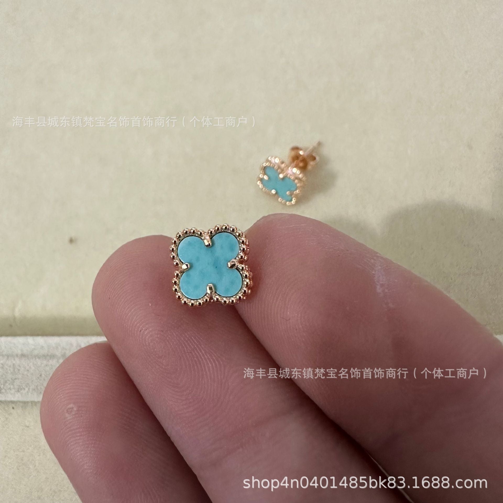 dxx-img:dc66fa2880124be7e071cf393dc6135d,ACC-ES-6129065336676-M1