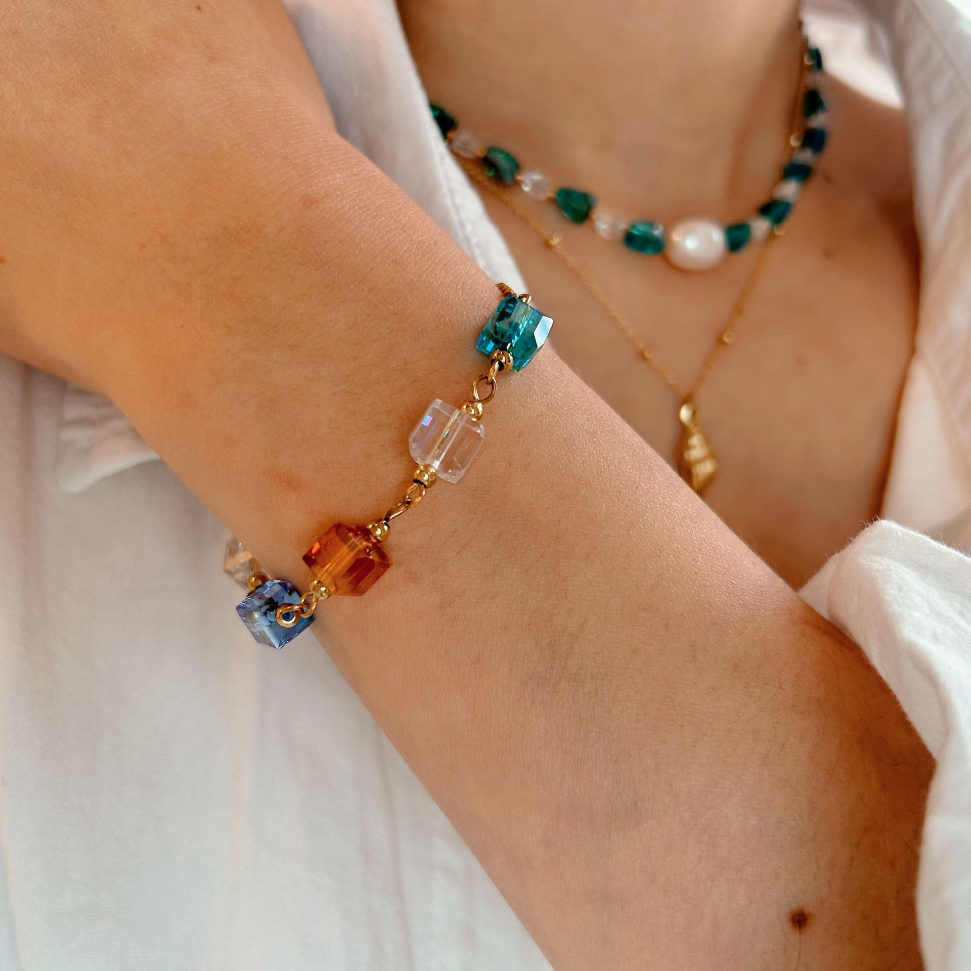 Wholesale Stainless steel natural crystal pearl element beaded necklace