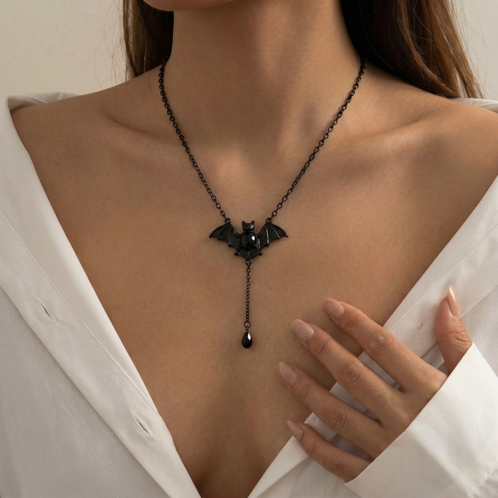 Wholesale Gothic Vampire Bat Red Crystal Choker Necklace  Party Jewelry Accessory