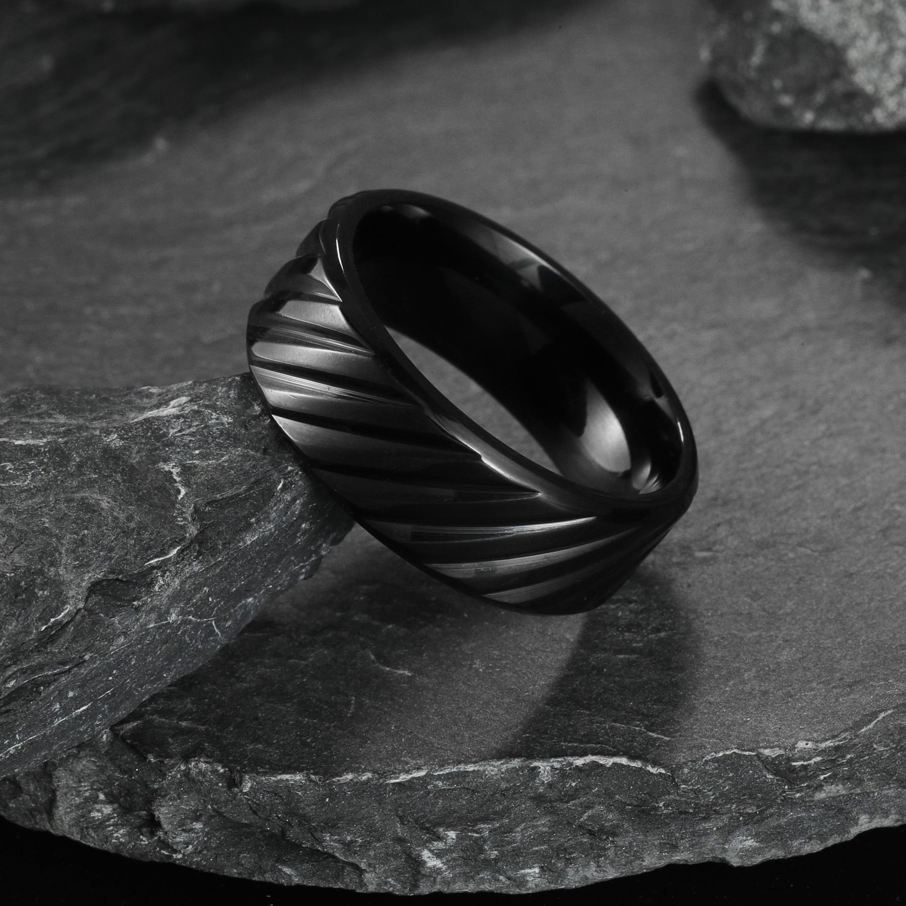 Wholesale titanium steel men's twill  ring