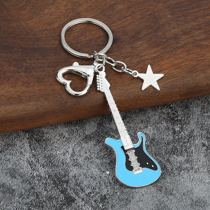 Wholesale Electroplating color-retaining oil-dripping guitar keychain