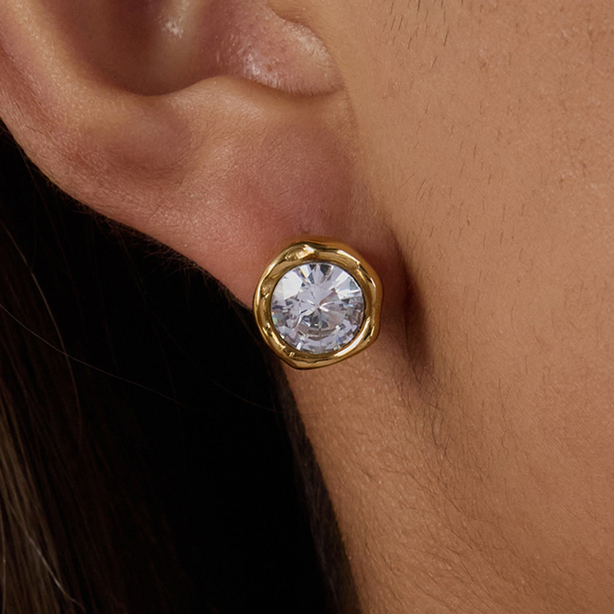 Wholesale  18K Gold Stainless Steel Round White Zircon Earrings