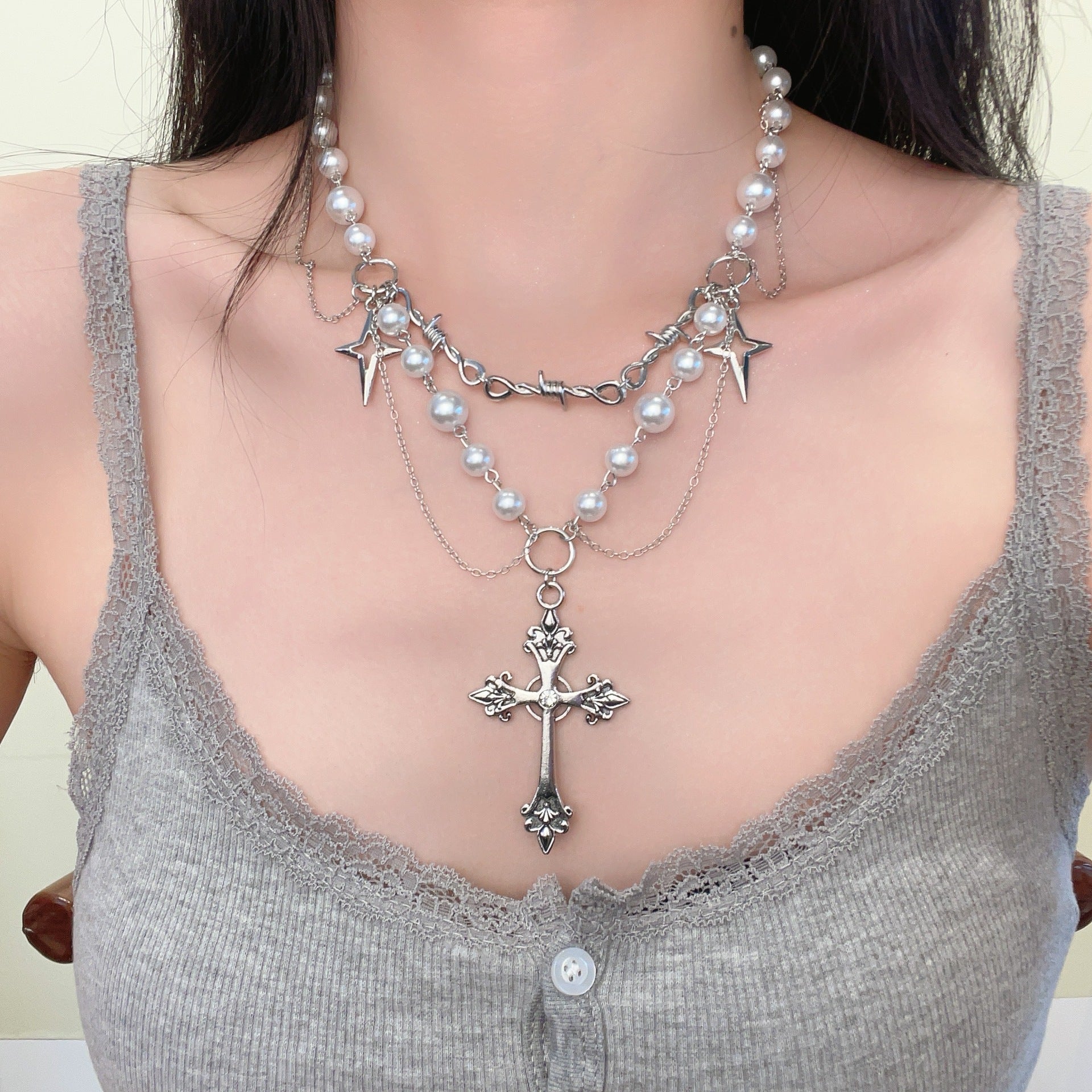 Wholesale Hip Hop Cross Pendant Dark Collarbone Chain Gothic Necklace