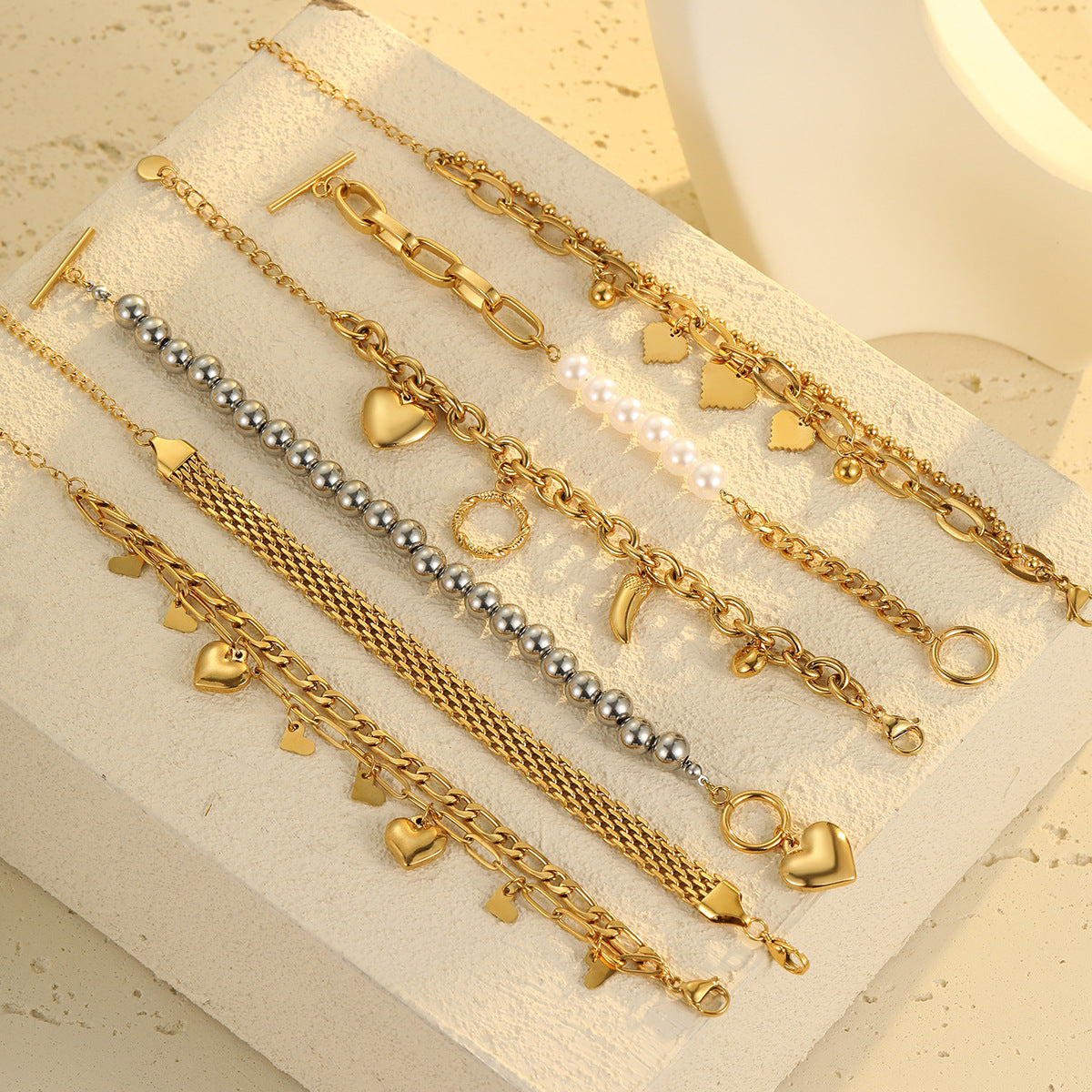 Wholesale Retro Bracelet Light Luxury Niche Design Sense Bracelet