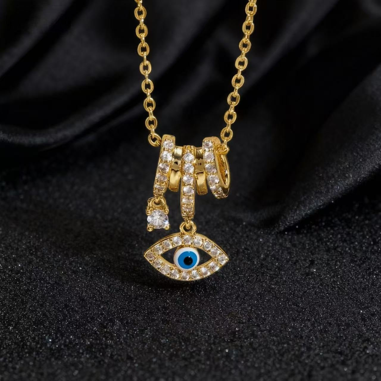 Wholesale Boutique Heart Flower Pendant Necklace Set Colorful Zircon Copper Jewelry Gift