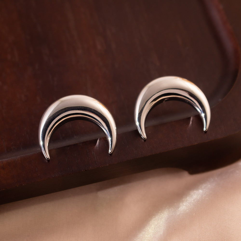 Wholesale Real gold plating symmetrical crescent C- shaped earrings