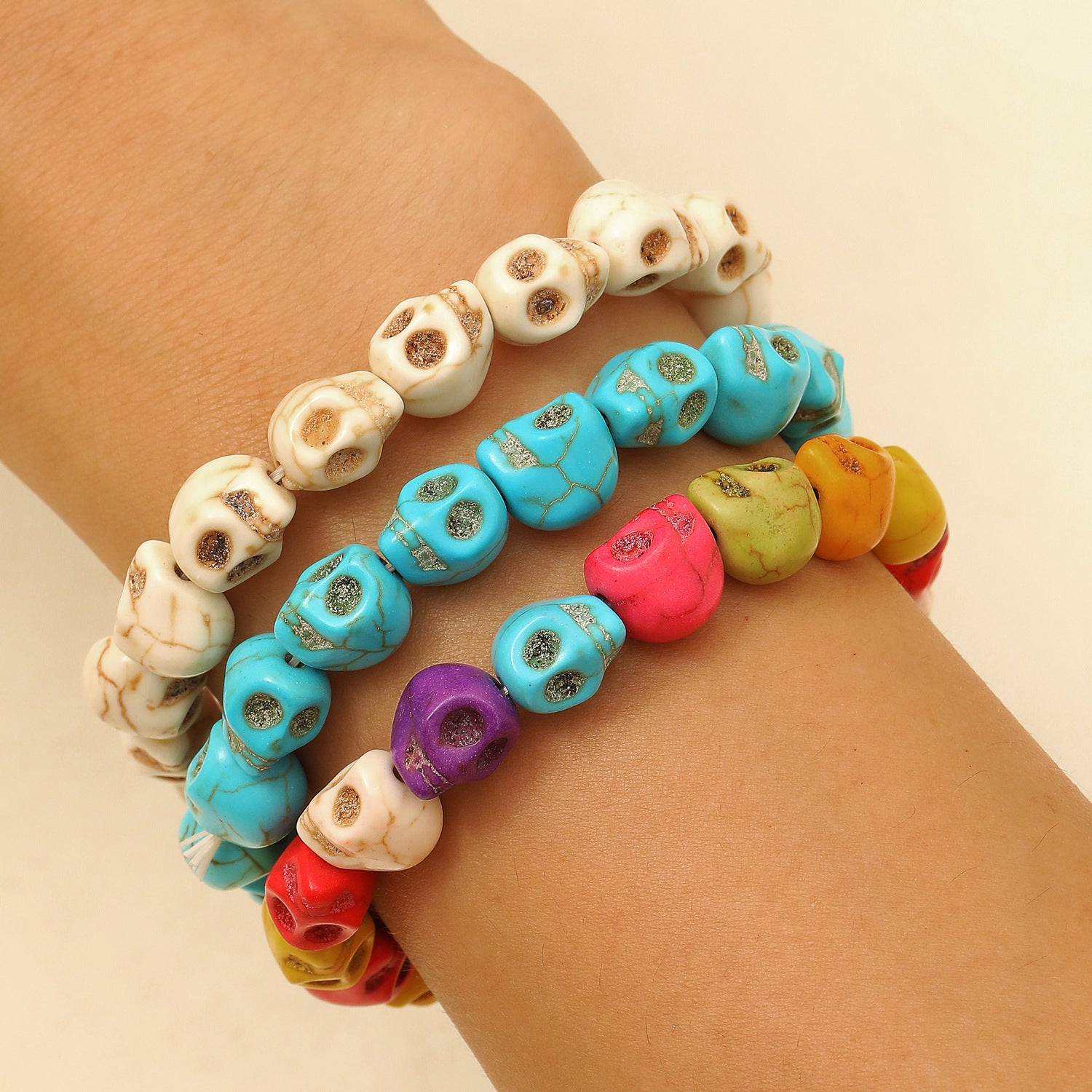 Wholesale Unisex Resin Skull Bracelet - Fashion Accessory,  Gift for  Party or Travel Commemoration
