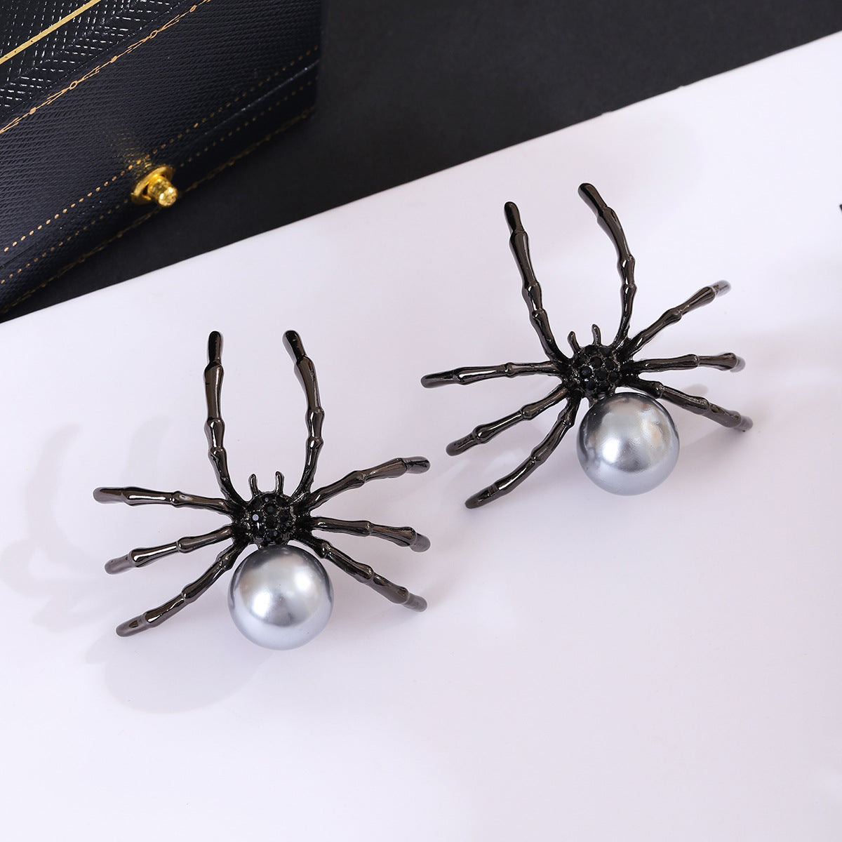 Wholesale Halloween Alloy Spider  Earrings