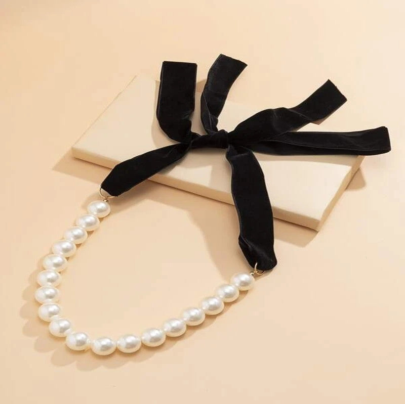 Wholesale  pearl black ribbon knot neck chain clavicle chain