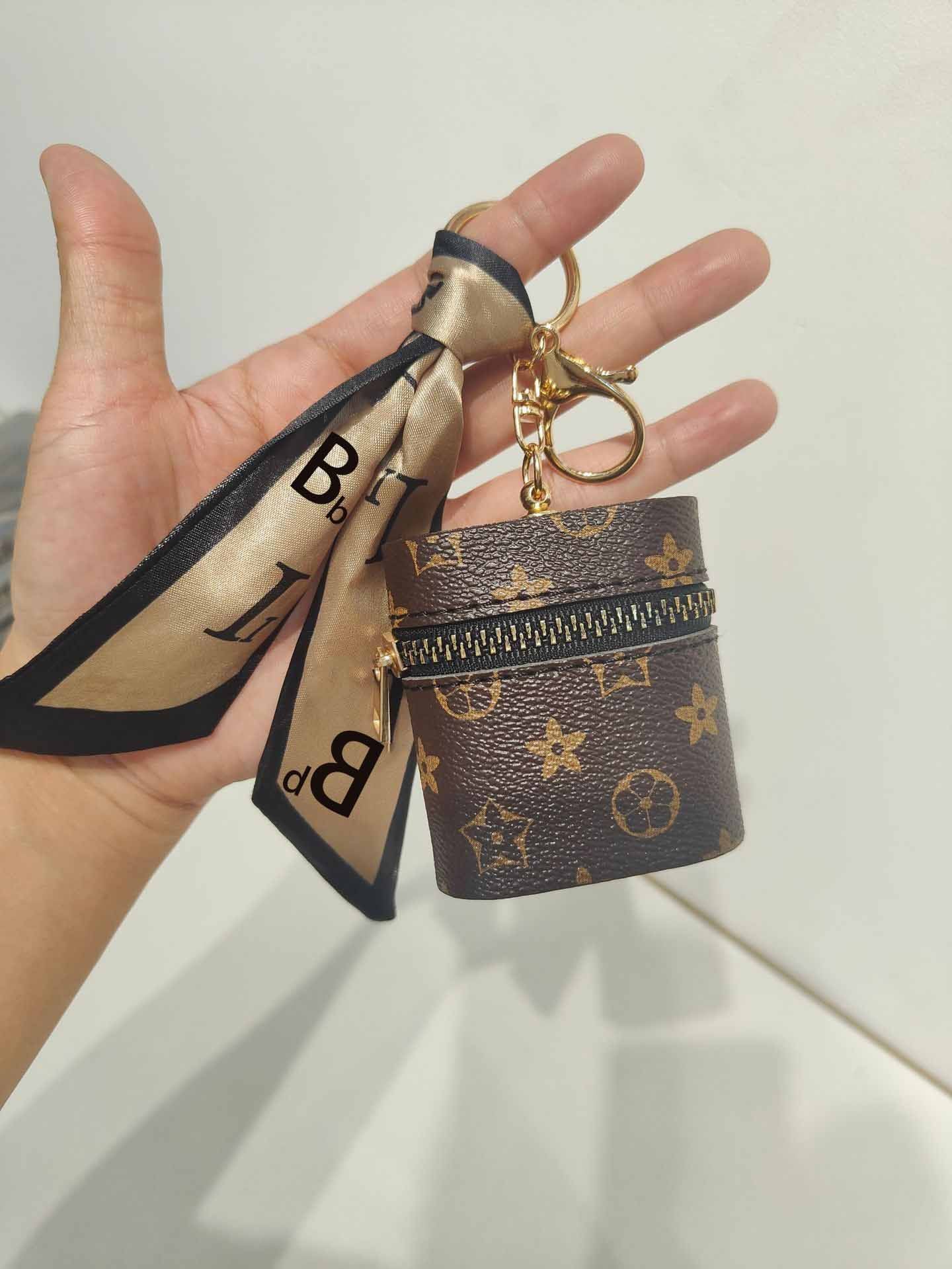 Wholesale Mini Women Lipstick Bag Coin Purse Keychain ACC-KC-ShiL002