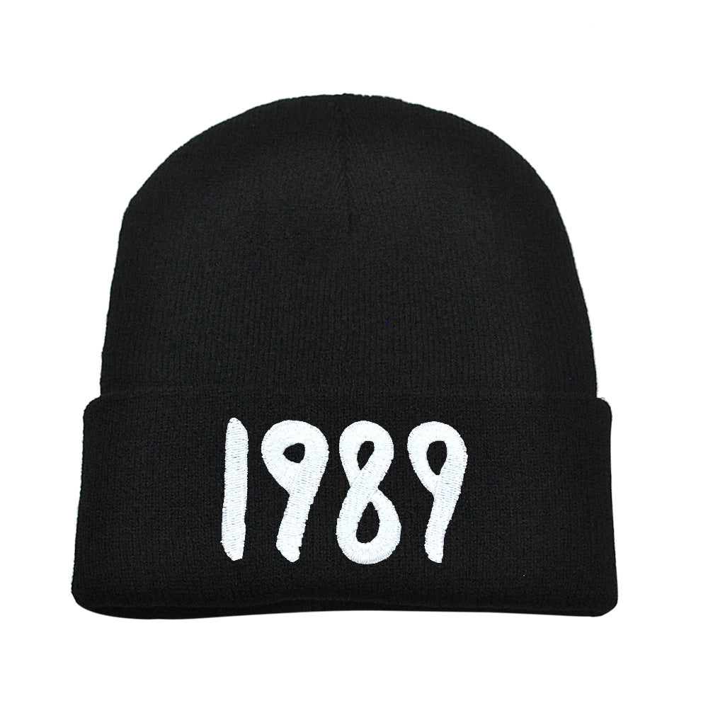 Wholesale letter knitted beanies