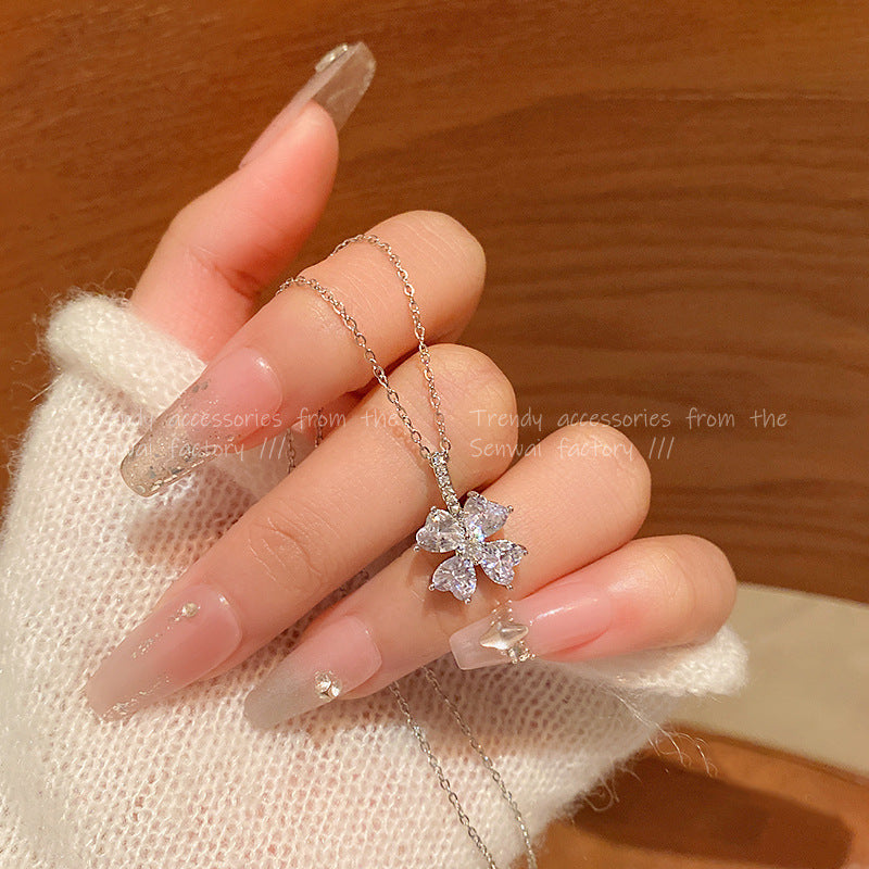 Wholesale Super sparkly zircon titanium steel necklace for women,  versatile and elegant silver.
