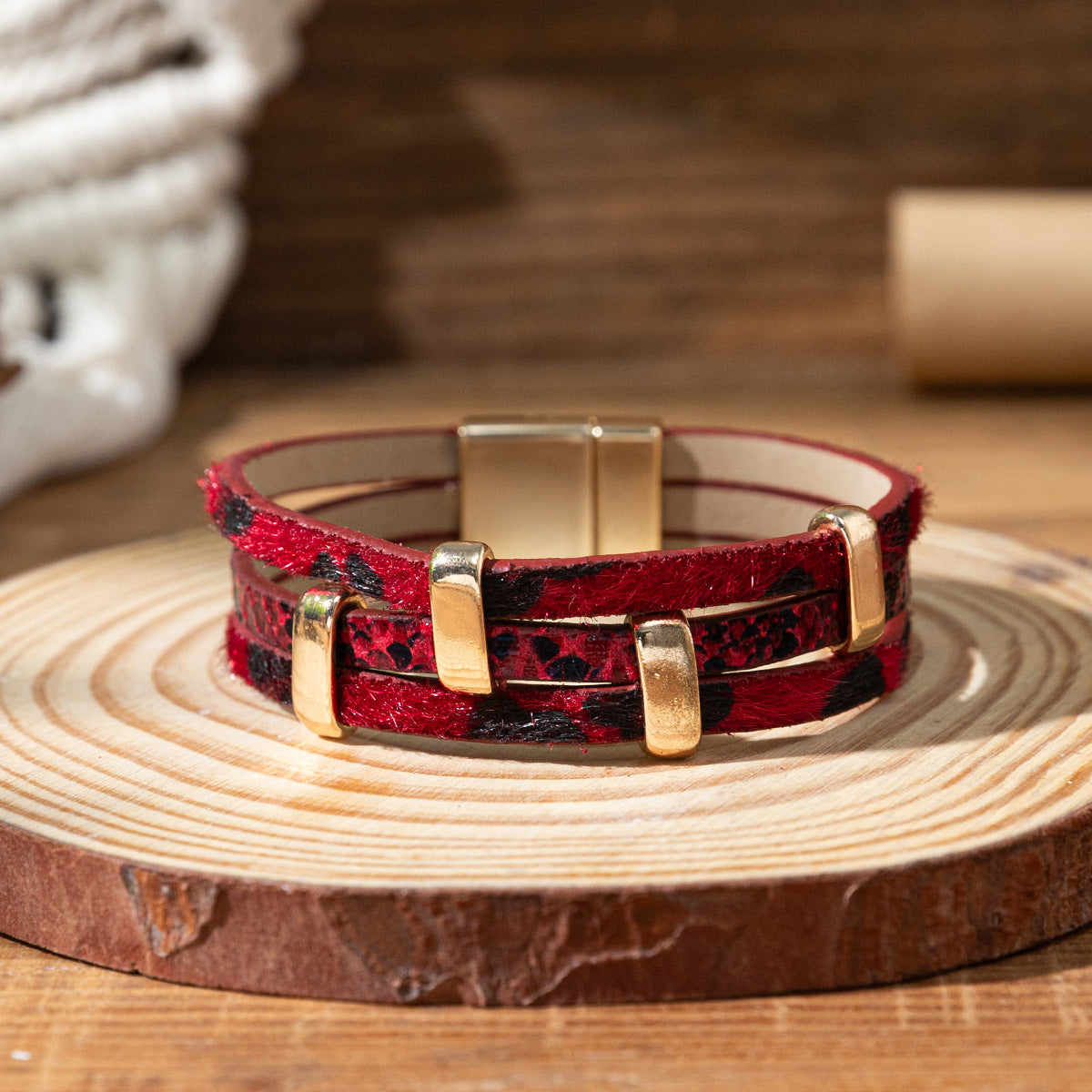 Bracciale in pelle larga a tre strati all'ingrosso