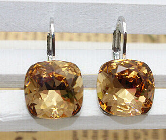 Wholesale magic cube colorful crystal earrings