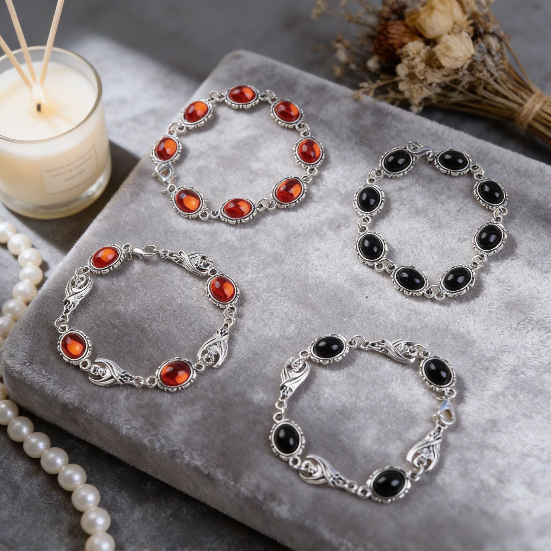 Wholesale Electroplated Zinc Alloy Ruby-Encrusted Punk Style Bracelet for Women Boutique Resale