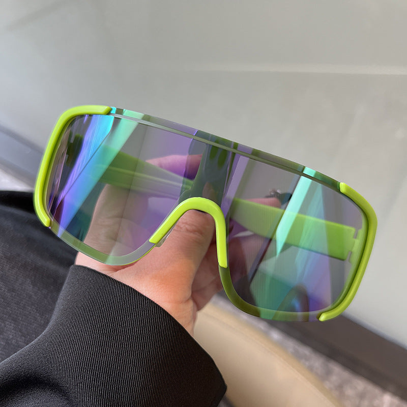Wholesale Trendy Frameless Windproof Cycling Sunglasses UV400 Fashion Accessory Gift for Men