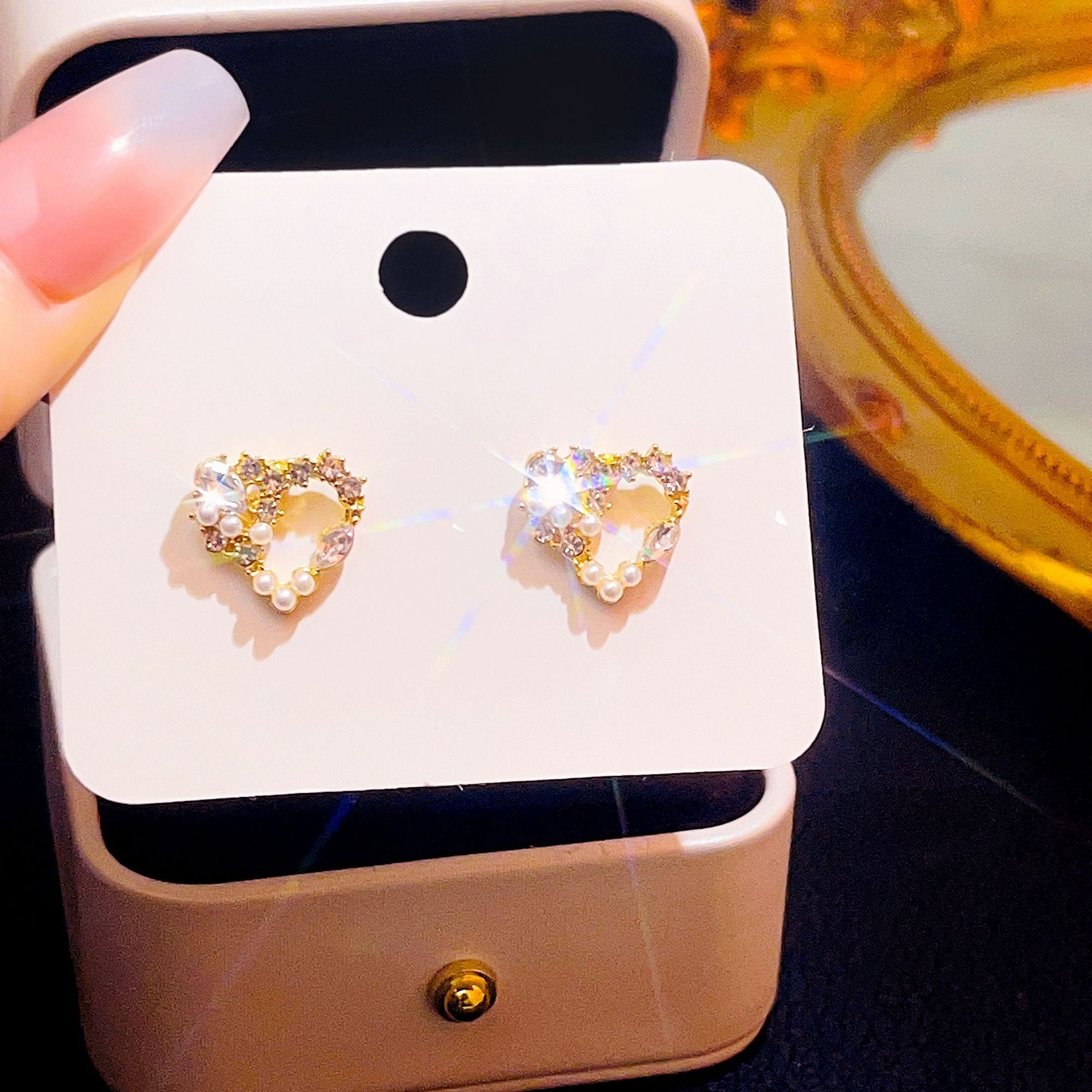 Wholesale Bow Diamond Moonstone Pearl Pendant Light Luxury Elegant Earrings