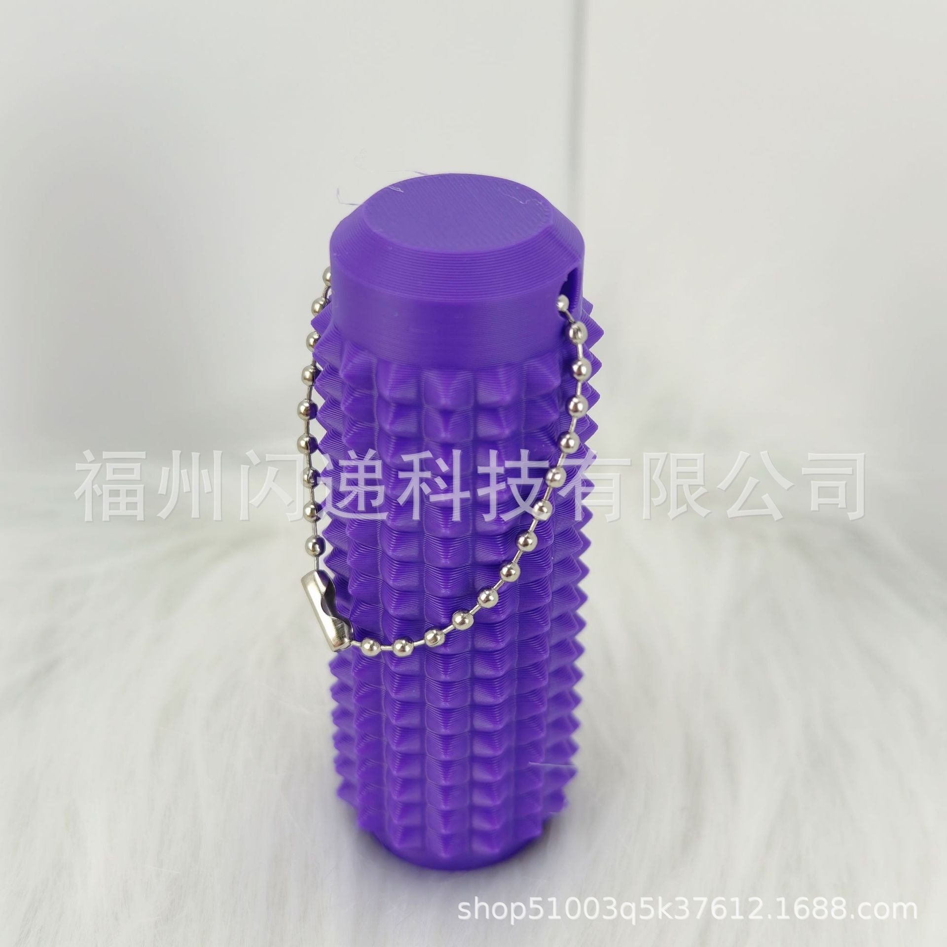 Wholesale  Portable Fingertip Decompression Massage Keychain