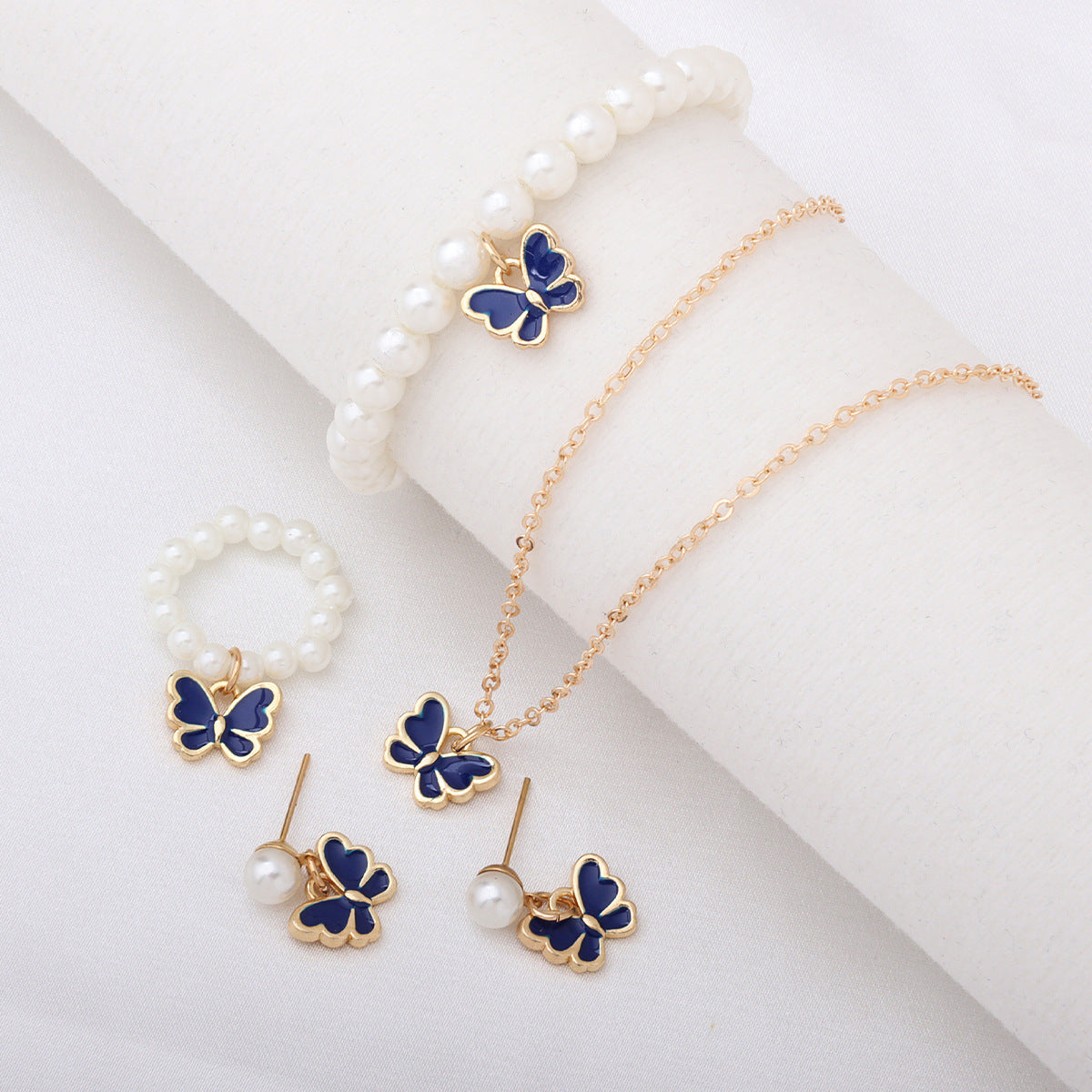 Wholesale  Cross Pendant Necklace  Bracelet Retro Jewelry