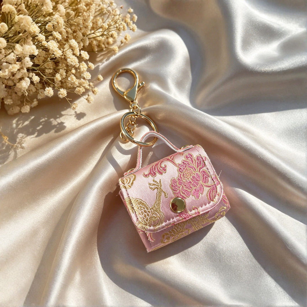 Wholesale Chinese Embroidery Earphone Bag Charm Keychain Handmade Fashion Accessory Gift