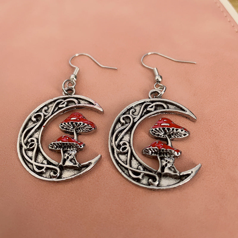 Wholesale  fashion unique moon cute little girl red mushroom pendant necklace