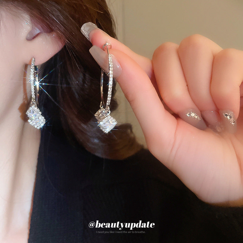 Wholesale  diamond-encrusted zircon tassel earrings
