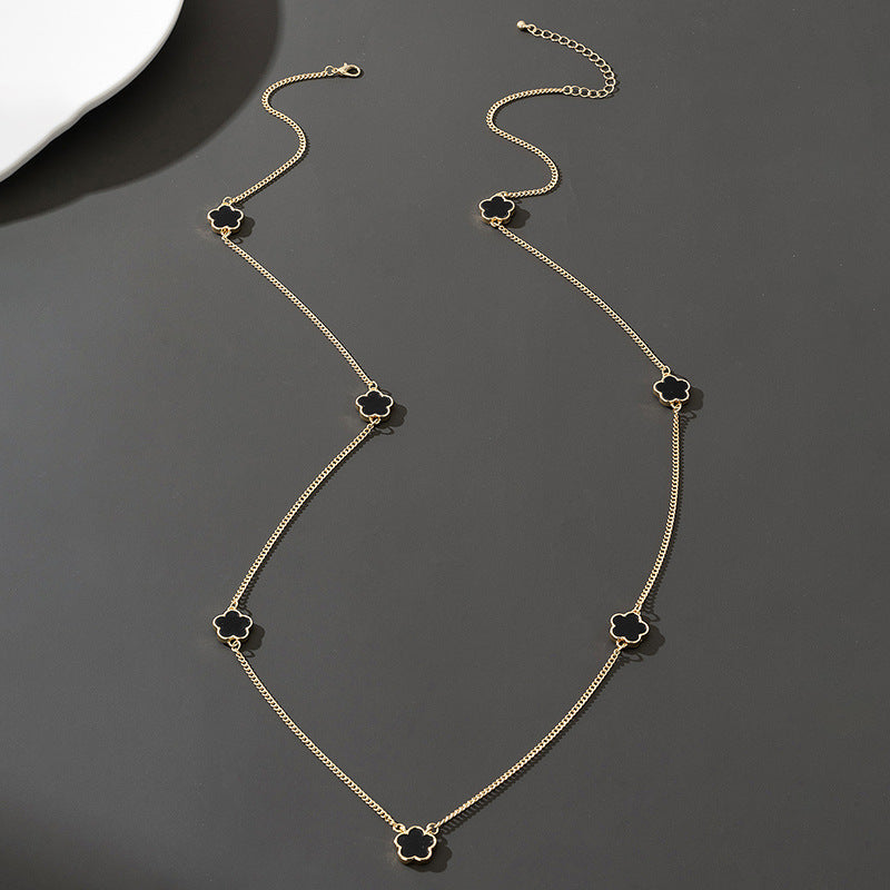 Wholesale Lucky Five-Leaf Clover Alloy Necklace Long Chain Fashion Accessory for Women Gift Boutique Resale
