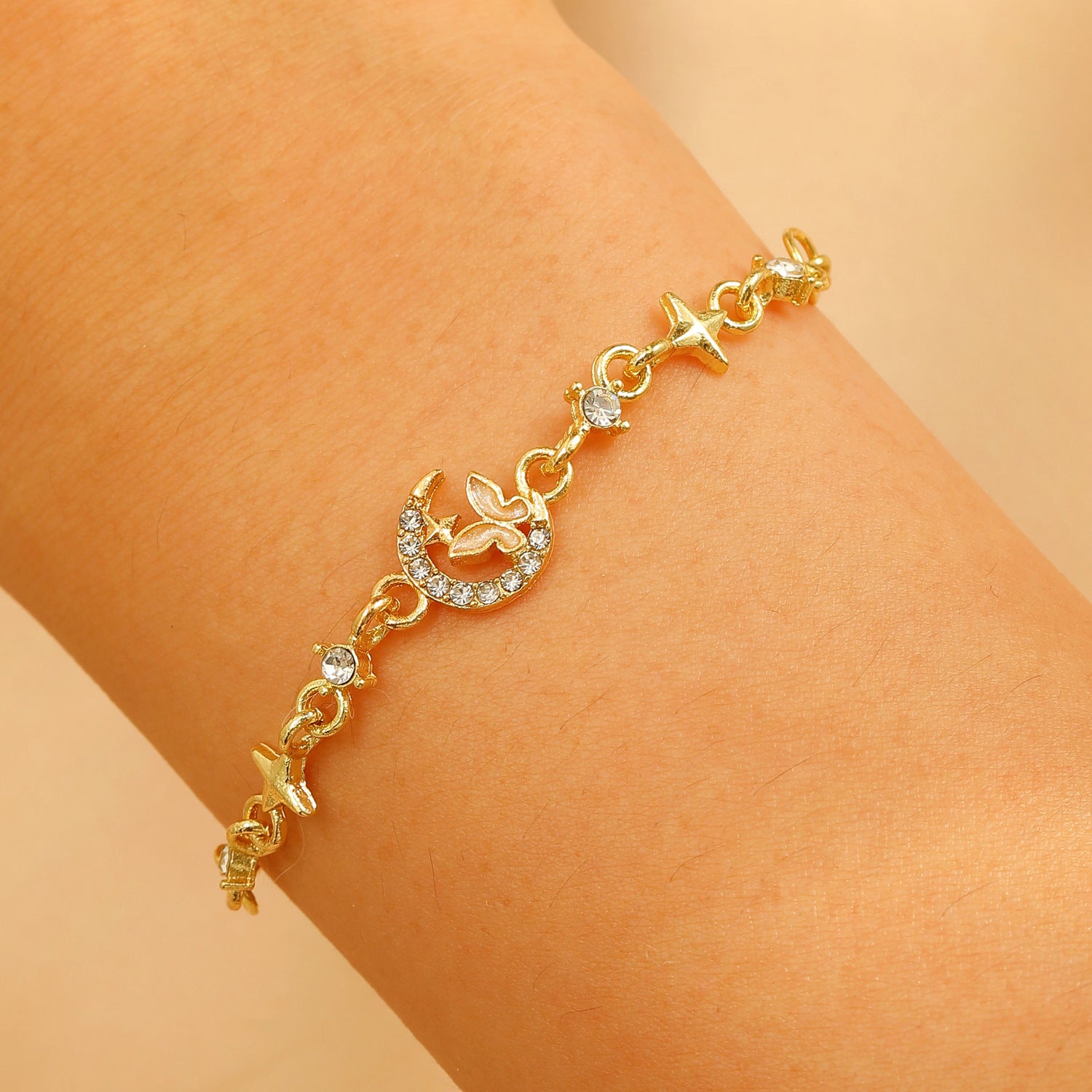 Wholesale Silver Plated Zircon Heart Bracelet Trendy Women S Crystal Jewelry Everyday Wear Gift